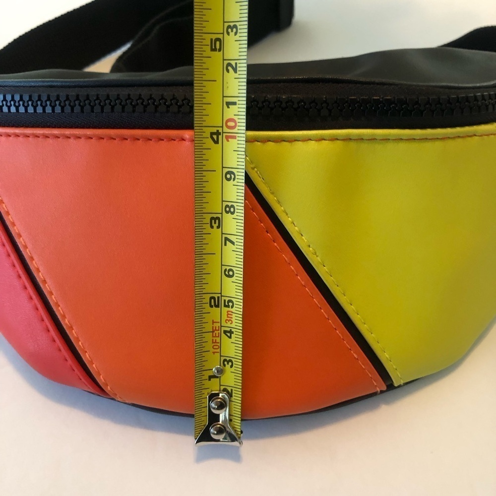 NWOT ASOS DESIGN cross body fanny pack in rainbow color block - Picture 15 of 16